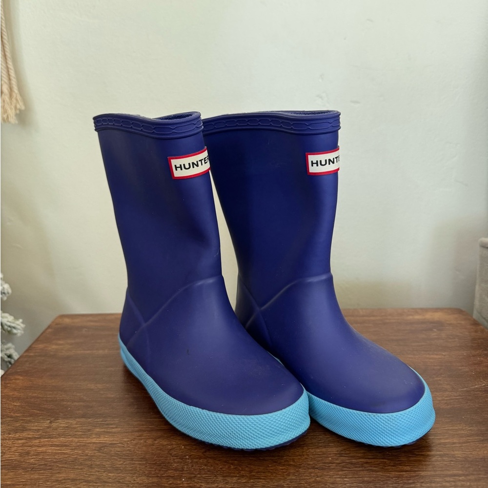 Hunter Kids Navy and Light Blue Rain Boots